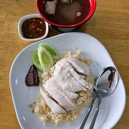 ข้าวมันไก่ โกคิว วังน้อย