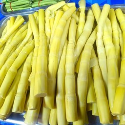 หน่อไม้ต้ม 1 หน่อ