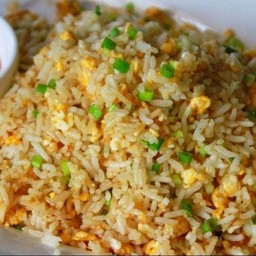 ร้านผัด ข้าวผัดปลาเค็ม