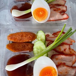 ข้าวหมูแดง