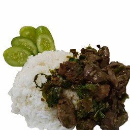 กระเพราตับไก่ (พริกขี้หนูสวน)