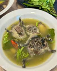 ต้มอึ่งใบมะขามอ่อน