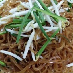 ผัดเส้นเล็กโบราณ