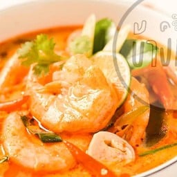ต้มยำน้ำข้น - น้ำใส