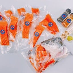 แซลมอนนอร์เวย์ 5-6KG (ครึ่งตัว) พร้อมแล่สเต็ก