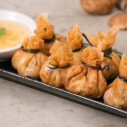 ถุงทองกุ้ง ชุดละ 4 ชิ้น