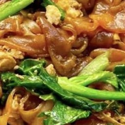 ซีอิ๊วเส้นใหญ่พิเศษ