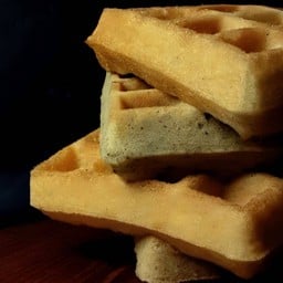 วาฟเฟิลงาดำ