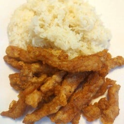 ข้าวเหนียวหมูทอดเชียงฮาย ตลาดหลักเมือง สาขาที่1