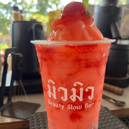 สตรอว์เบอร์รี่ปั่น