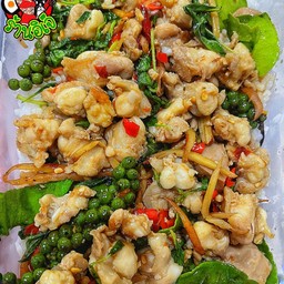 ข้าวผัดเผ็ดไก่