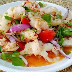 ยำเล็บมือนาง