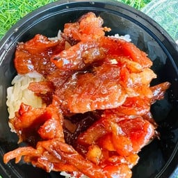 ข้าวเหนียวหมูฝอยข้างโรงรับจำนำ