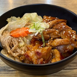 ข้าวไก่ซอสเทอริยากิ ฟรี กิมจิ