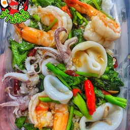 ข้าวผัดคะน้าทะเล