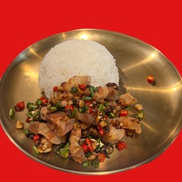 ข้าวสามชั้นคั่วพริกเกลือ