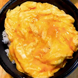 ข้าวไข่ข้น (ไข่ 2 ฟอง)