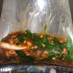 กระเพรารวมทะเล