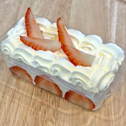สตอเบอรี่ช็อตเค้ก (กล่อง) strawberry shortcake