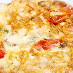 ข้าวไข่เจียวหมูสับ+ใส่มะเขือเทศ+ซอสเกาหลี (ไข่1ฟอง)