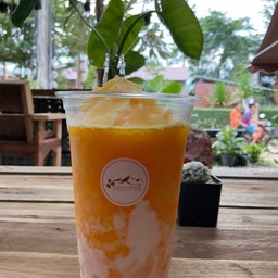 ส้ม โยเกิร์ต สมูทตี้