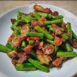 พริกแกงถั่วฝักยาว(กับข้าว)