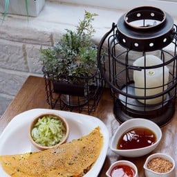 อรุณีแหนมเนือง Design Village Bangna