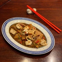 ผัดพริกขี้หนูสวน จานกับข้าว