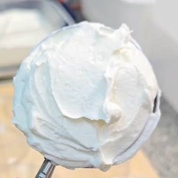 กรีกโยเกิร์ต 2 ออน