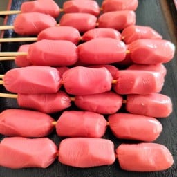 ฮอทดอกคอกเทลแดง