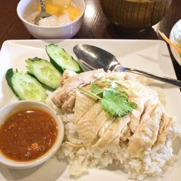 ข้าวมันไก่(ครัวบ้านแม่)