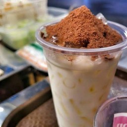 นมสดภูเขาไฟ.