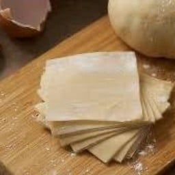 แผ่นเกี๊ยว 500กรัม