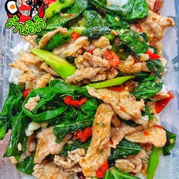 ข้าวผัดคะน้าหมูชิ้น
