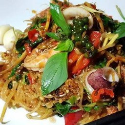 เมนูผัดขี้เมา