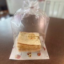 ขนมปังอบกรอบ รสเนยกระเทียม