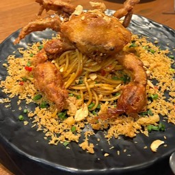 สปาเกตตี้ปูนิ่มผัดพริกกระเทียม