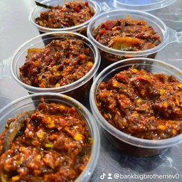 หมูทอดบ้านต่าย  คลองสาม หมูทอดบ้านต่าย คลองสาม