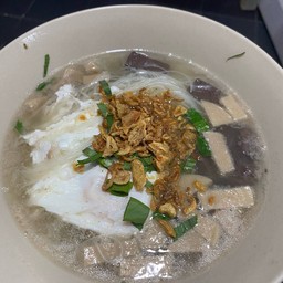 ก๋วยจั๊บเส้นหมี่ขาว