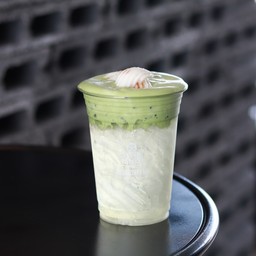 มัทฉะ น้ำมะพร้าวโฟม