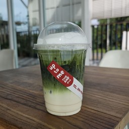 ชาเขียวเย็น