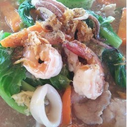 ราดหน้ารวมมิตร