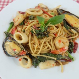 สปาเก็ตตี้ขี้เมาทะเล