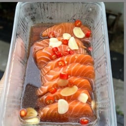 แซลม่อนดองซีอิ้ว+ซีฟู้ด