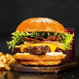 Signature Beef Burger Combo