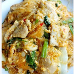 สุกี้แห้งหมู