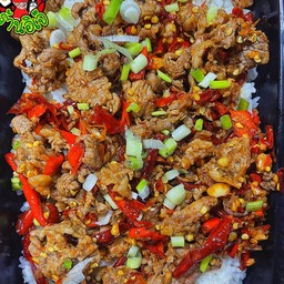 ข้าวคั่วพริกเกลือเนื้อ