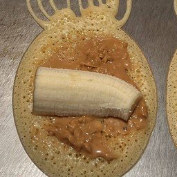 มินิโตเกียวเนยถั่วกล้วยหอม