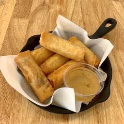 ปอเปี๊ยะไส้ไก่ (Chicken Spring Rolls) -D