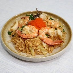 มาม่าผัดรสต้มยำกุ้ง